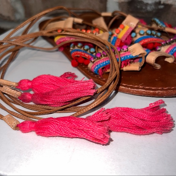 Colorful Wrap-around Strap Sandals - Picture 11 of 11